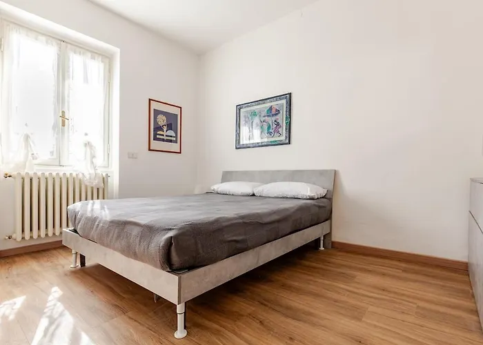 Apartment L For Mandello del Lario