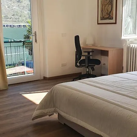 L For Appartamento Mandello del Lario