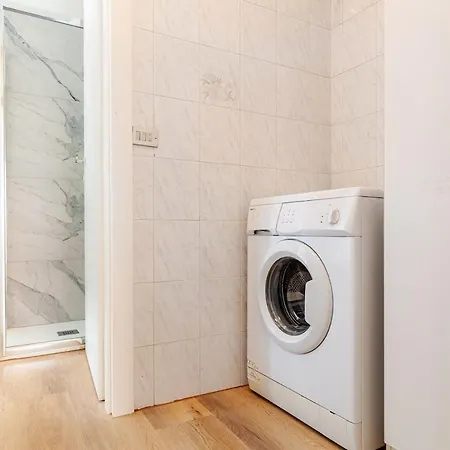 Appartamento L For Mandello del Lario