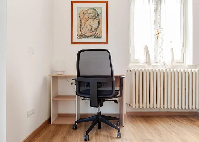 L For 公寓 曼代洛-德尔拉里奥